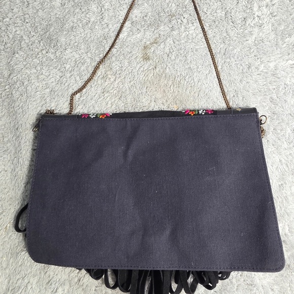Earthbound Trading Fringe Crossbody Bag Black Leather Embroidered Flower Studded - Picture 9 of 11